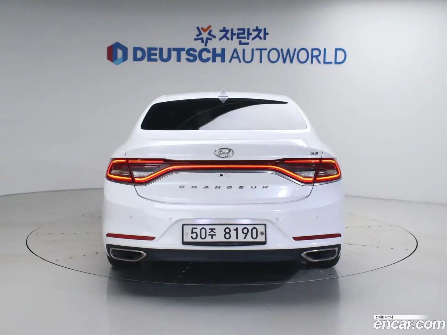 Grandeur Hyundai 2017.9-OUTER-004