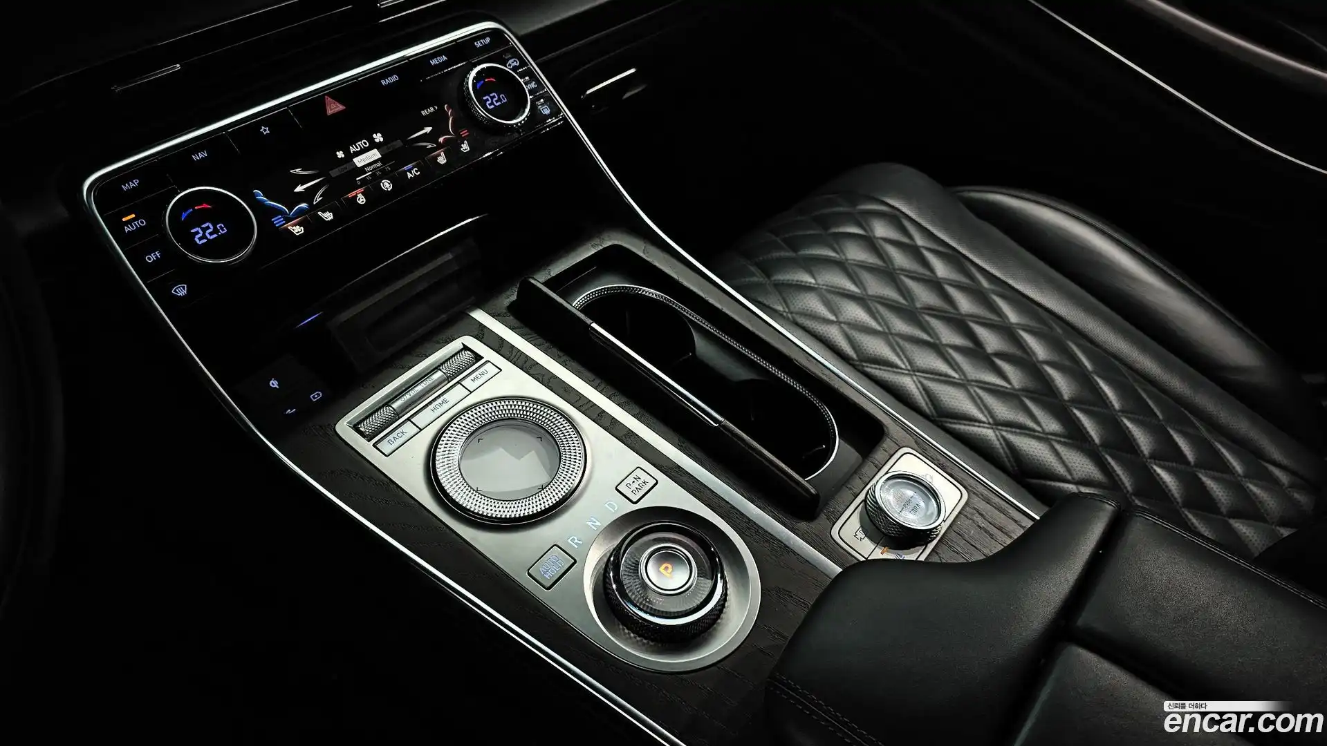 GV80 Genesis 2022.0-INNER-009