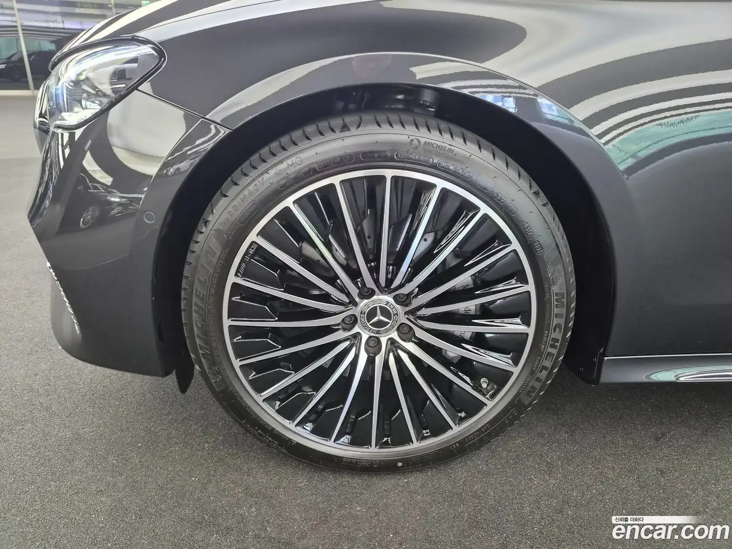 E-Class Mercedes-Benz 2026.1-OUTER-005