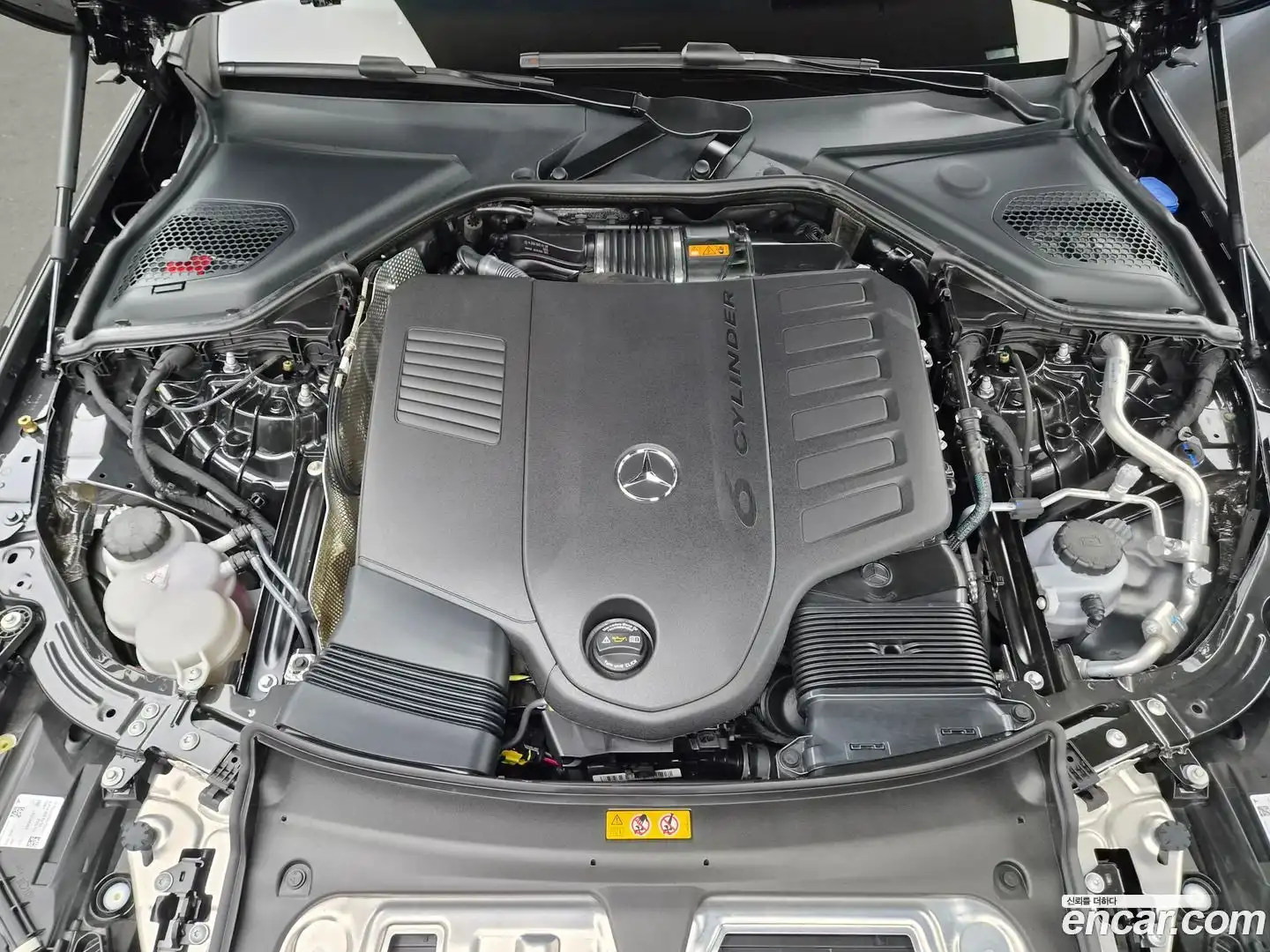 E-Class Mercedes-Benz 2026.1-OUTER-006
