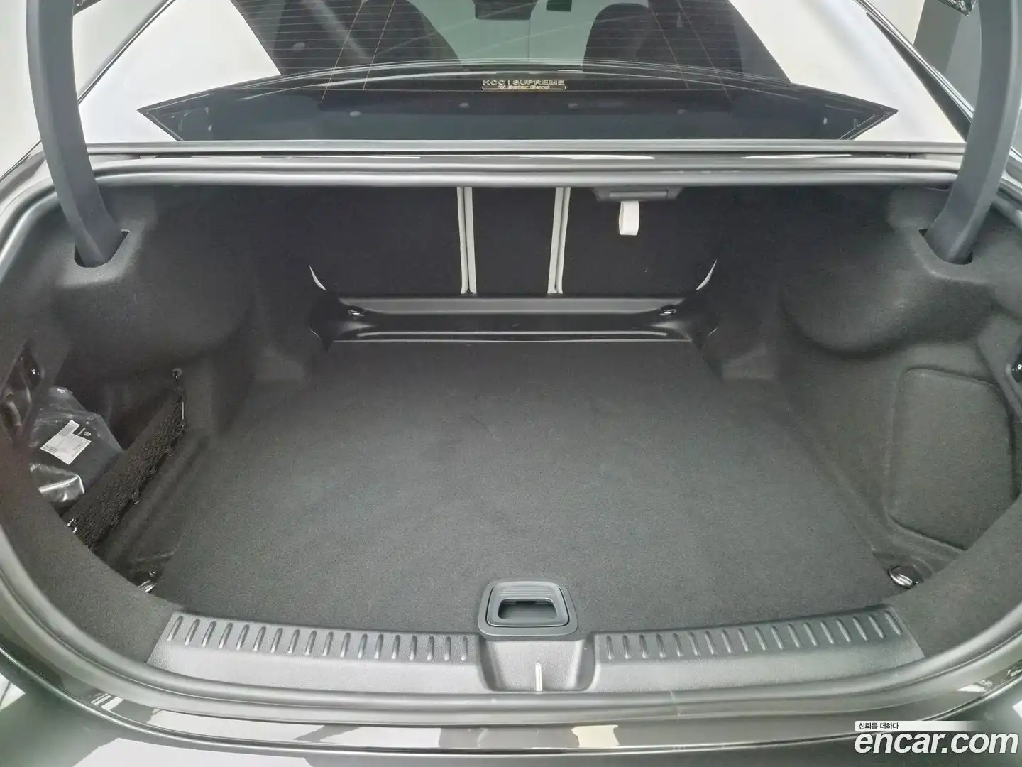 E-Class Mercedes-Benz 2026.1-OPTION-023