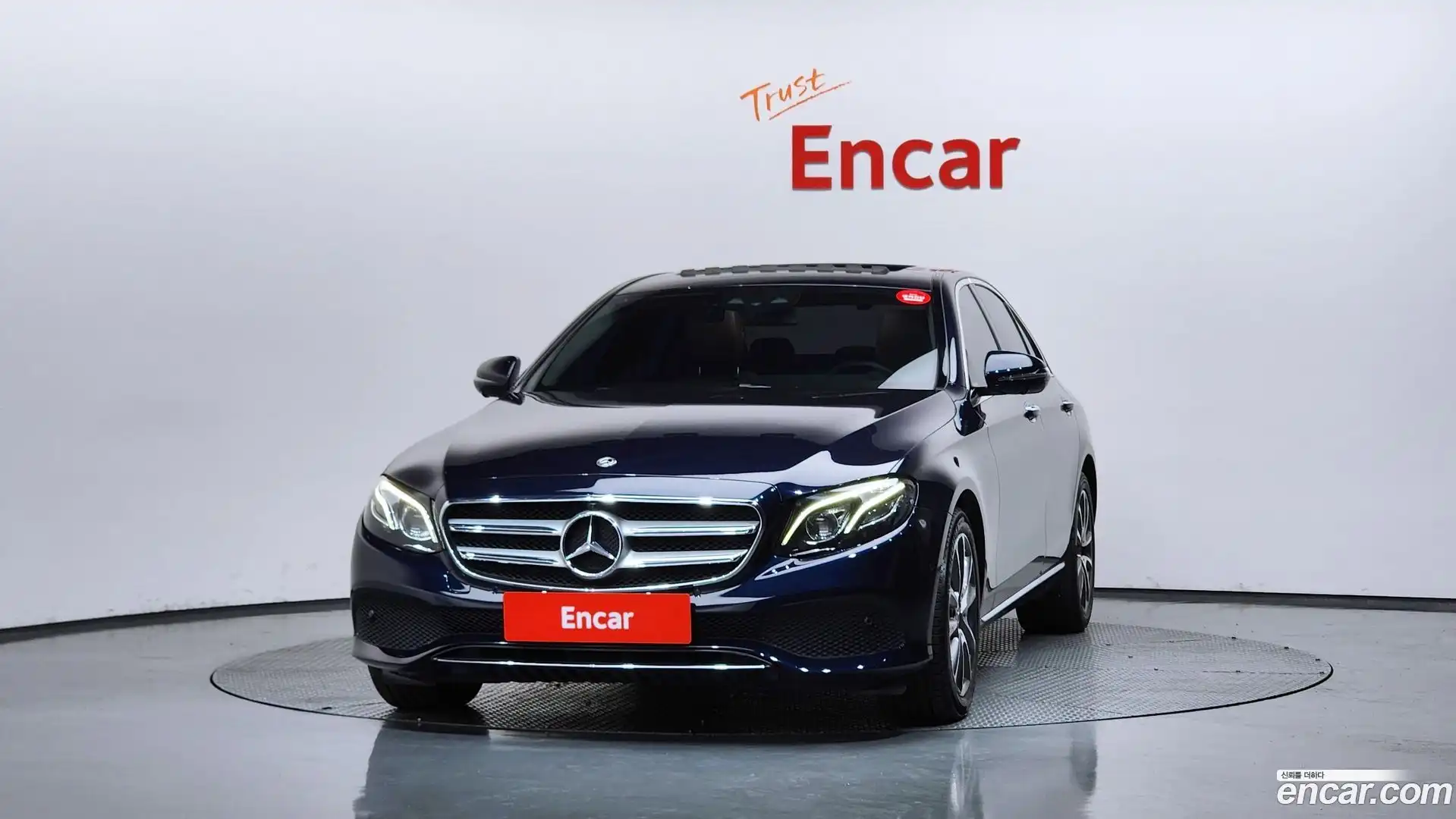 E-Class Mercedes-Benz 2018.11-OUTER-003