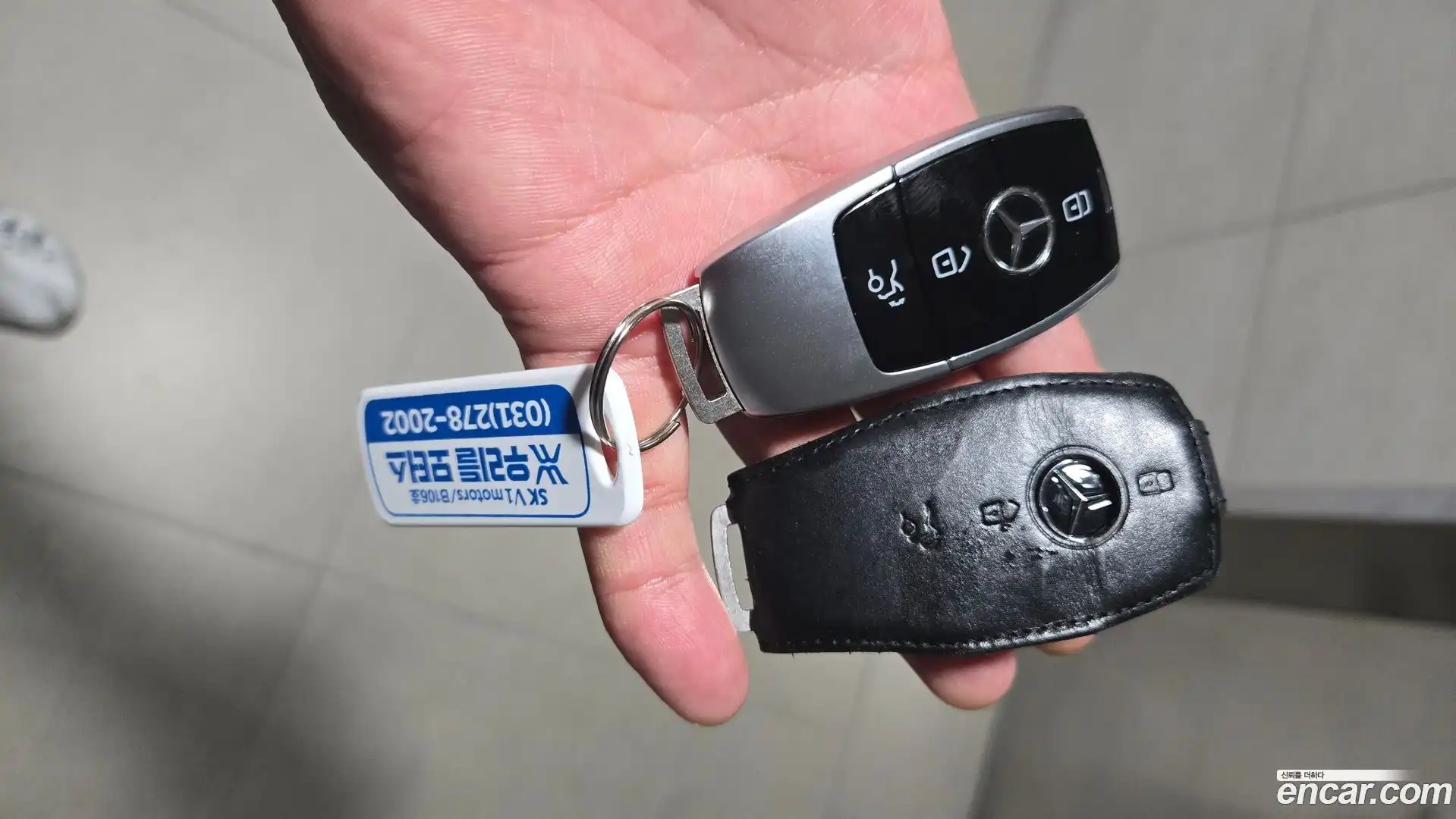 E-Class Mercedes-Benz 2018.11-OPTION-051