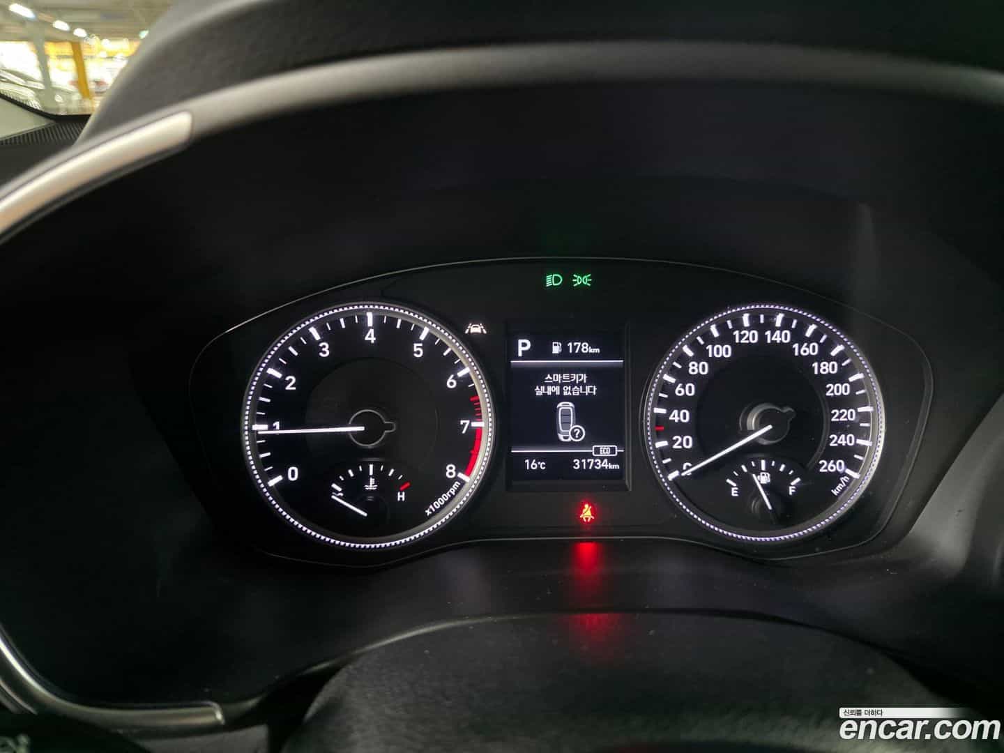 Santafe Hyundai 2018.8-INNER-008