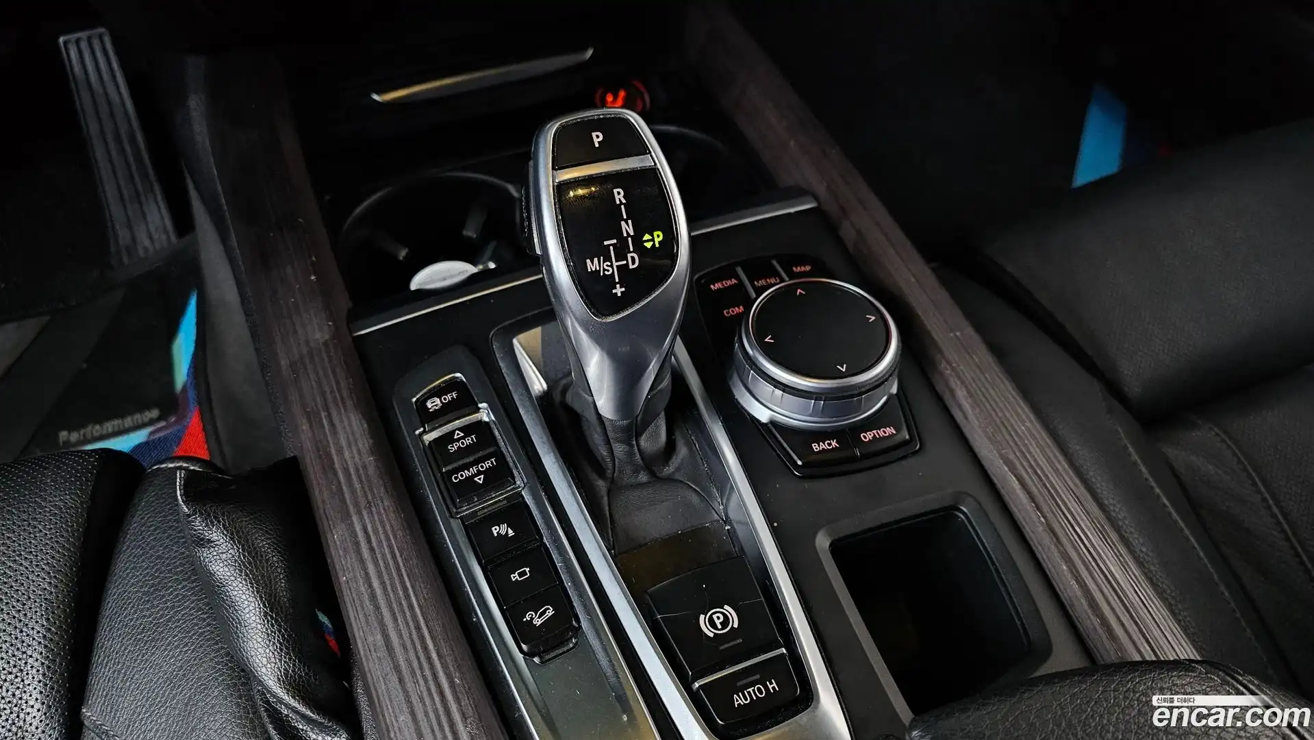 X5 BMW 2017.2-INNER-009