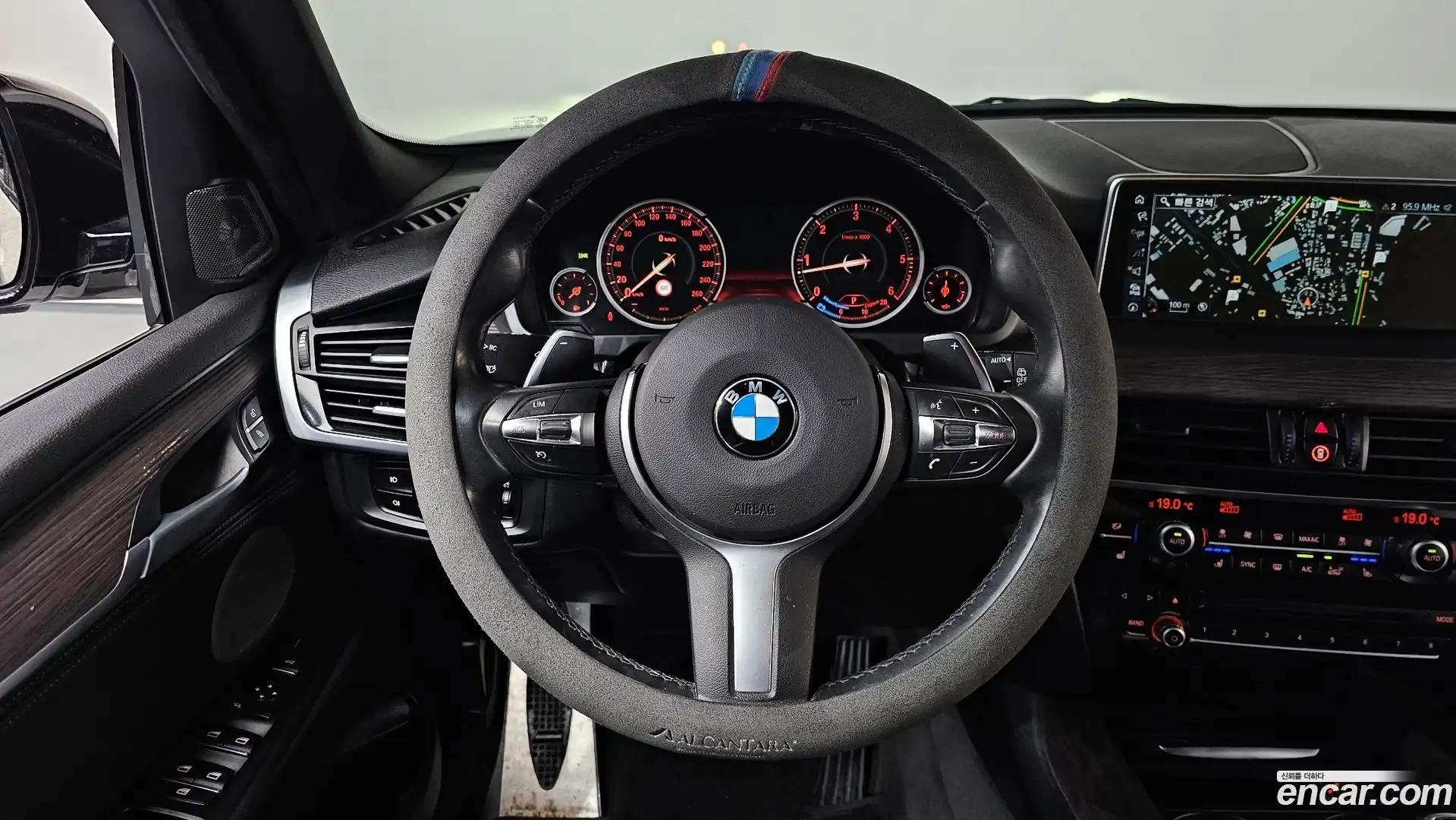 X5 BMW 2017.2-OPTION-017