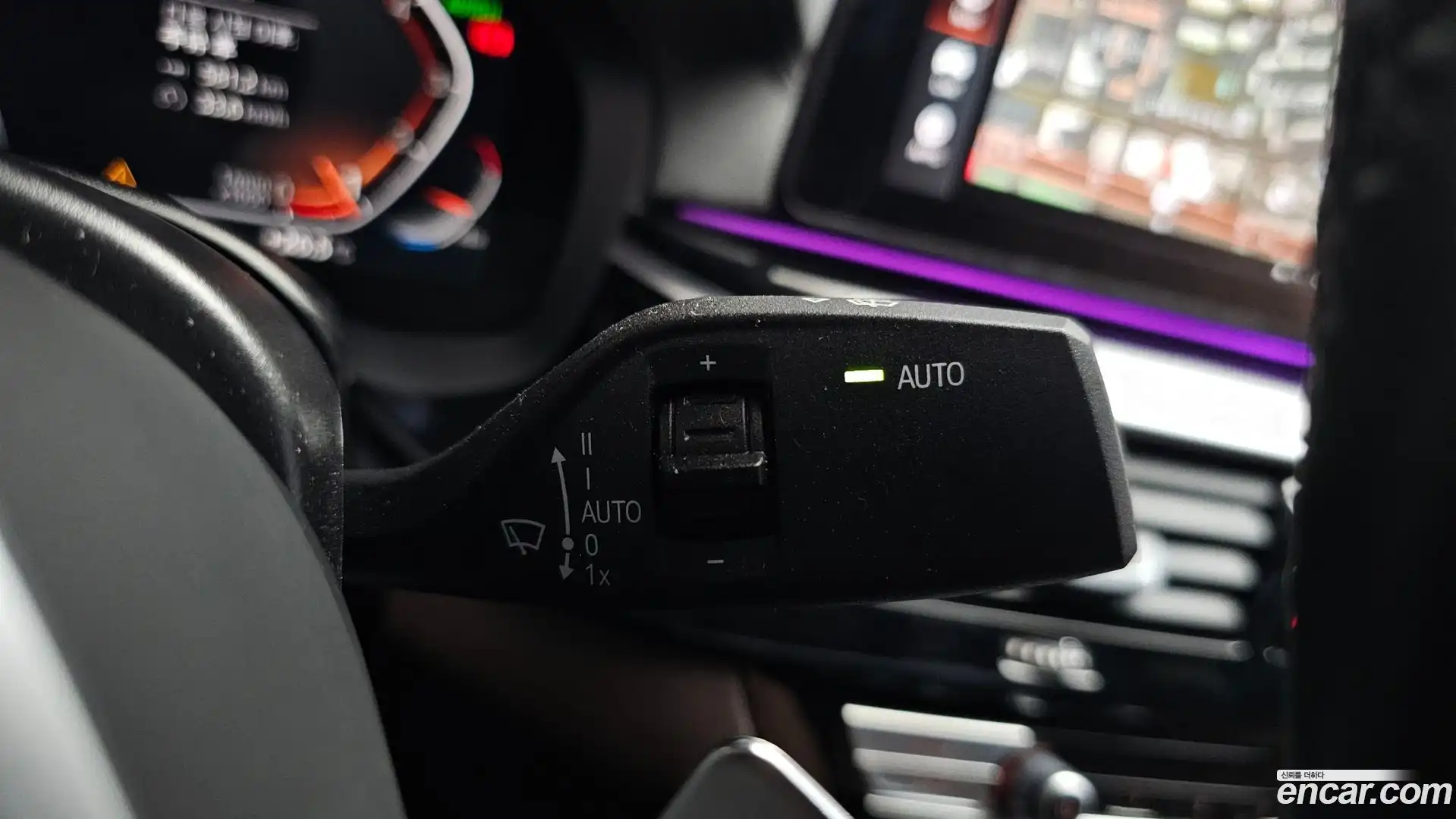 5-Series BMW 2023.4-OPTION-043