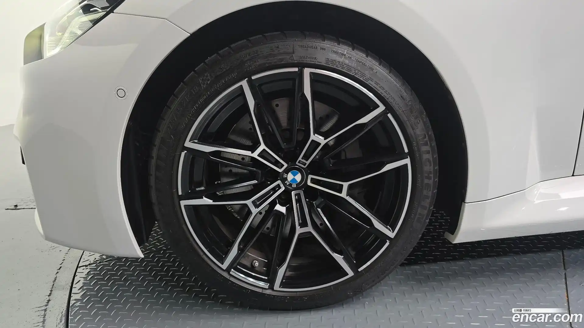 M2 BMW 2024.6-OUTER-005