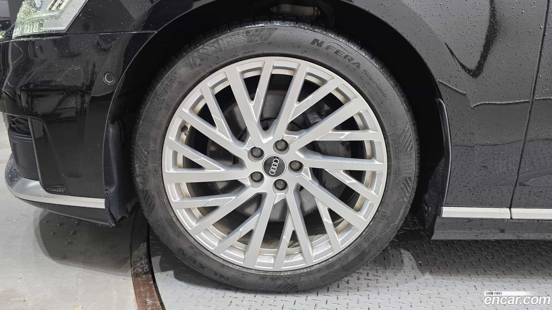 A8 Audi 2021.11-OUTER-005