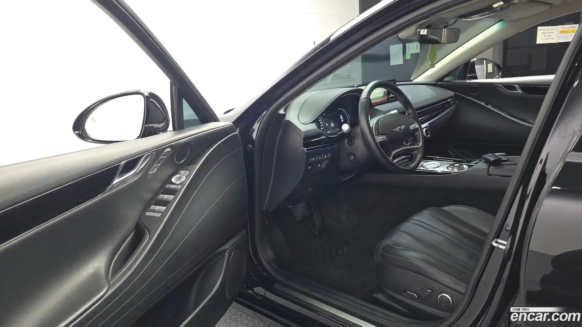 G80 Genesis 2022.3-INNER-010