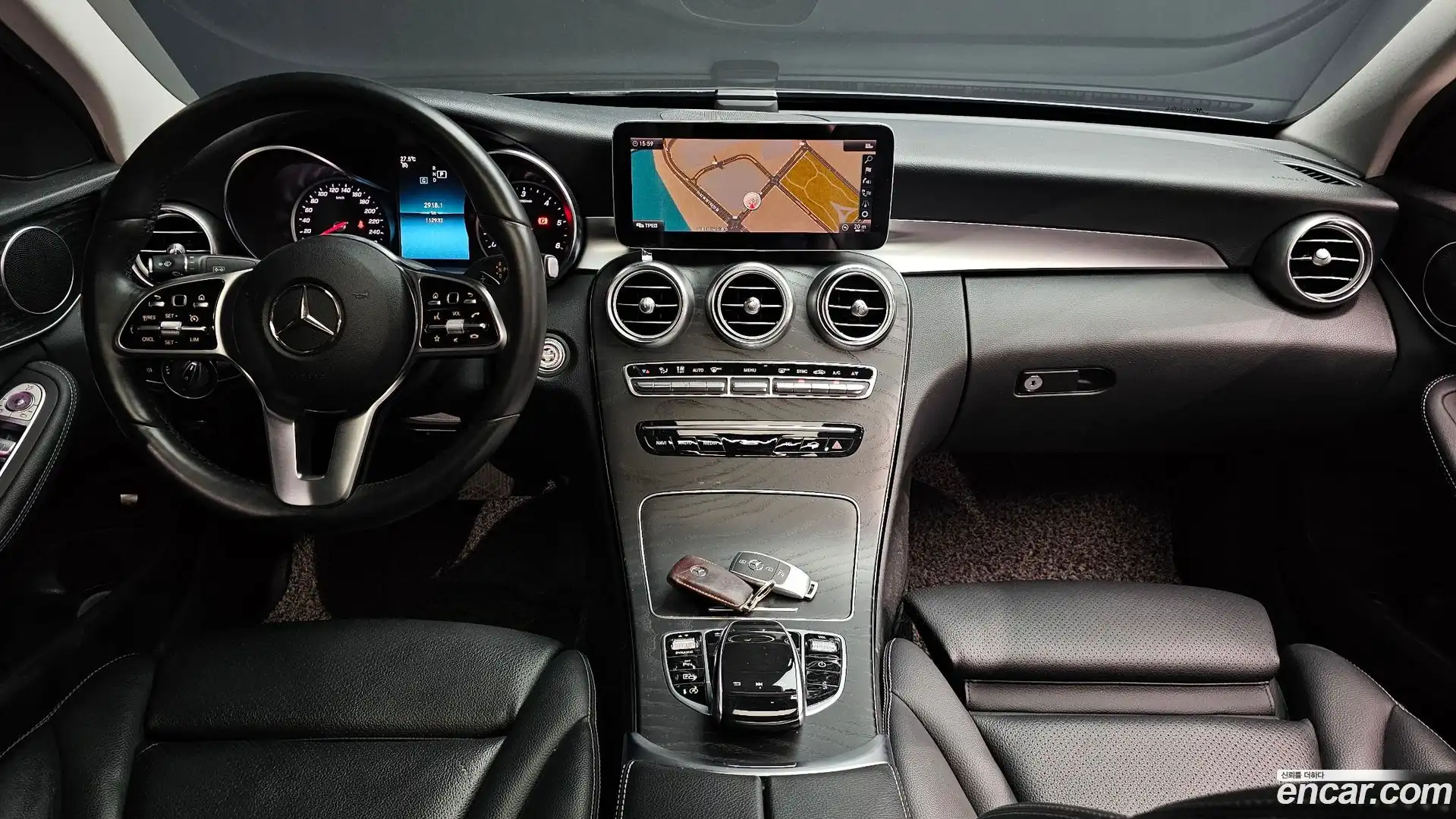C-Class Mercedes-Benz 2018.11-INNER-007