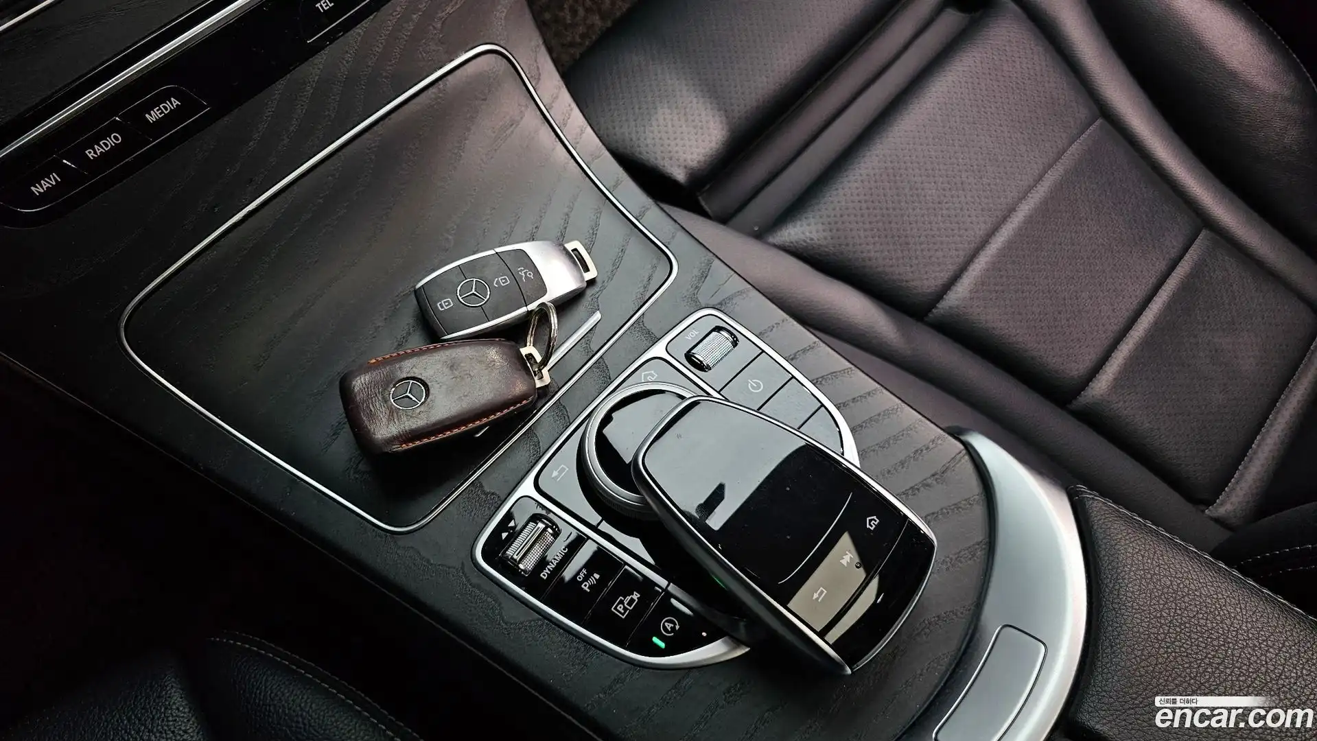 C-Class Mercedes-Benz 2018.11-OPTION-021