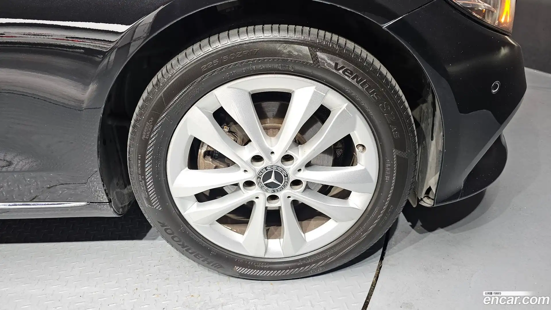 C-Class Mercedes-Benz 2018.11-OUTER-031
