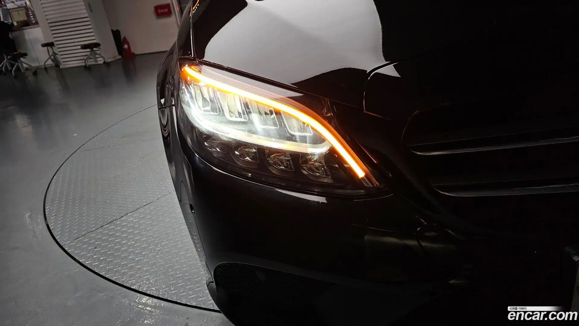 C-Class Mercedes-Benz 2018.11-OUTER-032