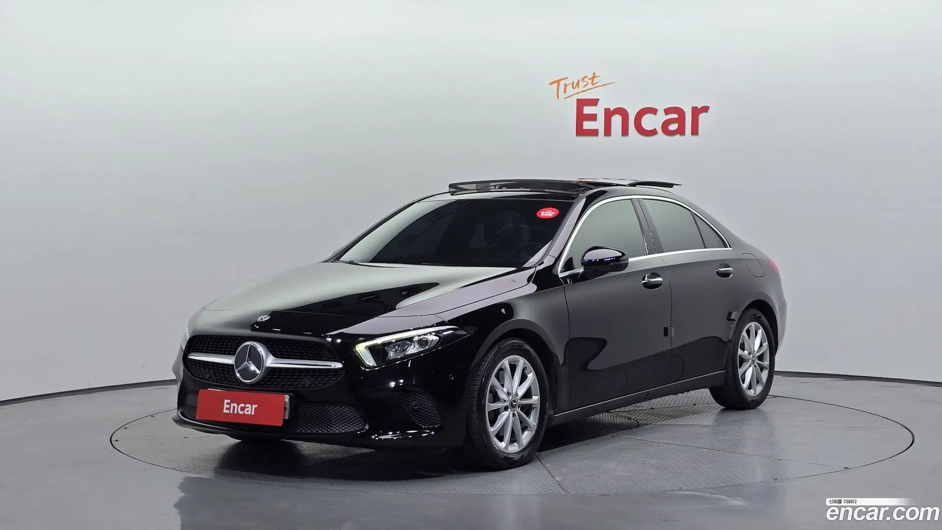 Main__Slider__Photo:A-Class Mercedes-Benz 2020.2-0