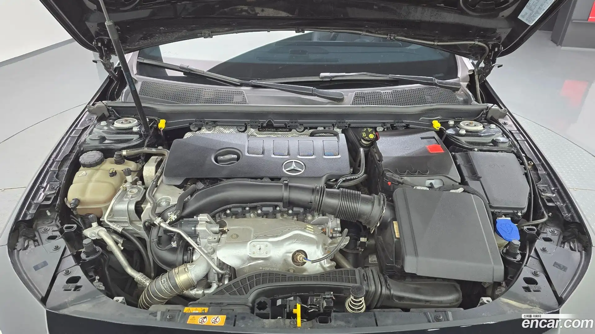 A-Class Mercedes-Benz 2020.2-OUTER-006