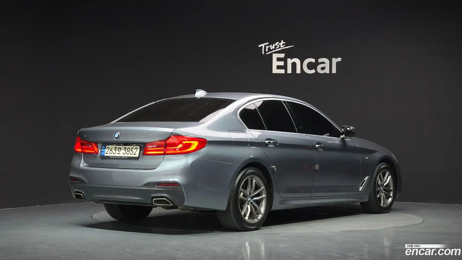 5-Series BMW 2017.10-OUTER-002