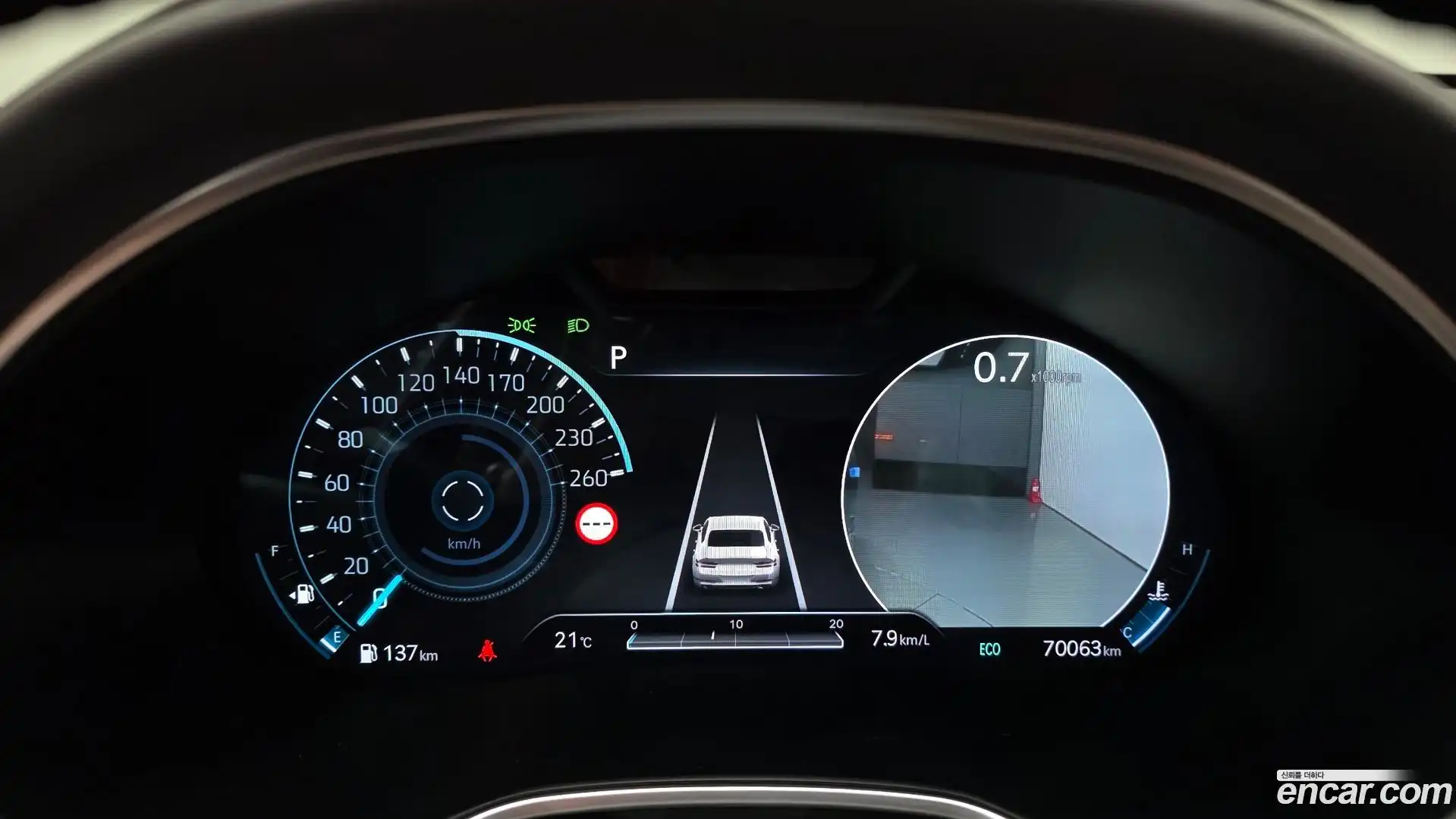 G80 Genesis 2022.1-INNER-008