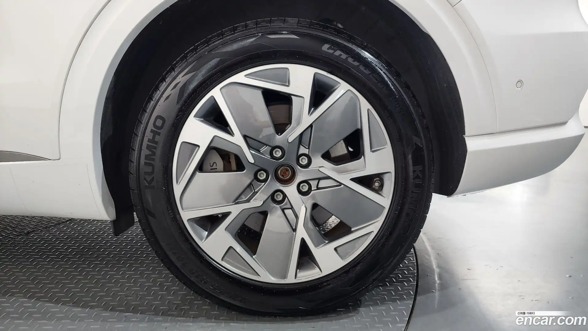 GV70 Genesis 2022.6-OUTER-031