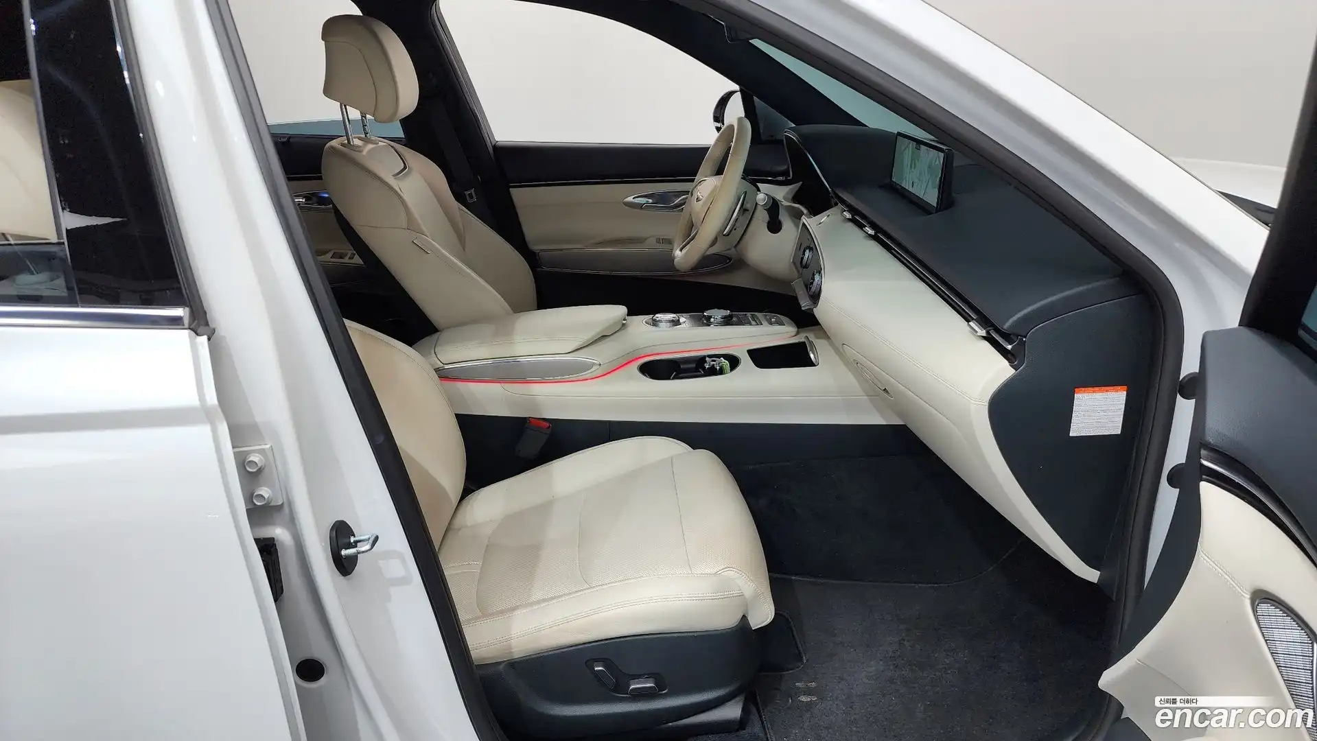 GV70 Genesis 2022.6-INNER-036