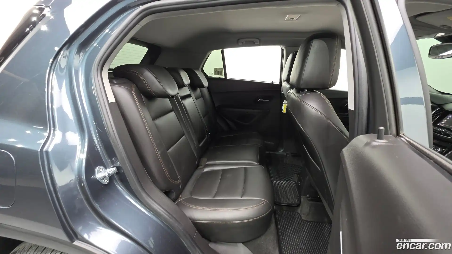 Trax Chevrolet 2022.0-OPTION-043