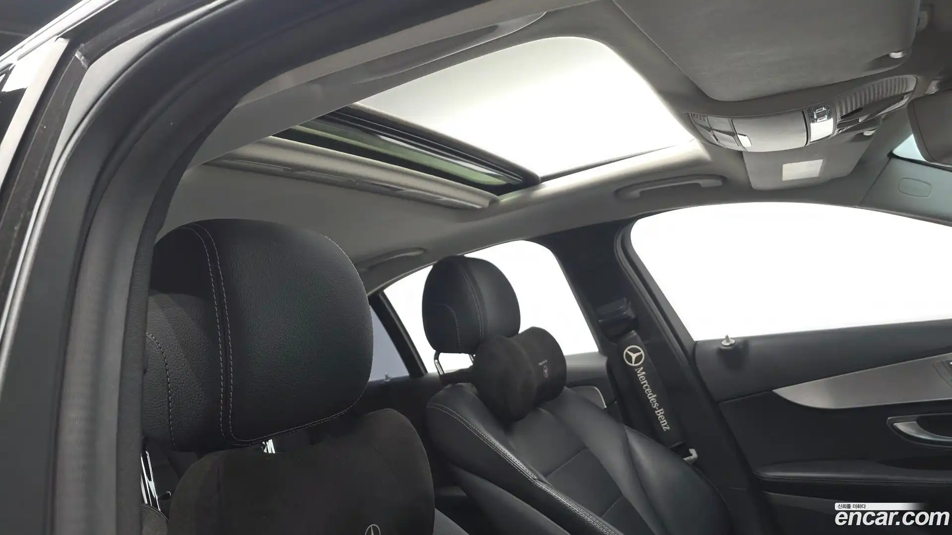 C-Class Mercedes-Benz 2017.6-OPTION-019