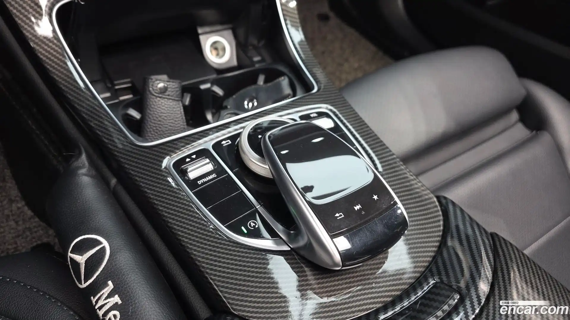 C-Class Mercedes-Benz 2017.6-OPTION-023