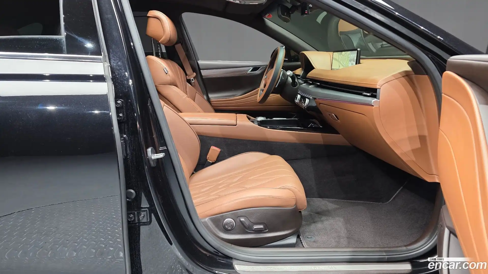 G80 Genesis 2022.5-INNER-036