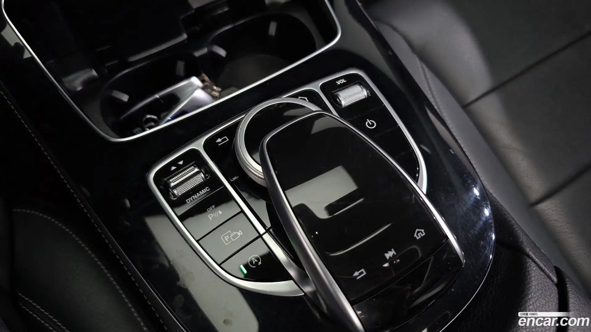 E-Class Mercedes-Benz 2018.0-OPTION-024