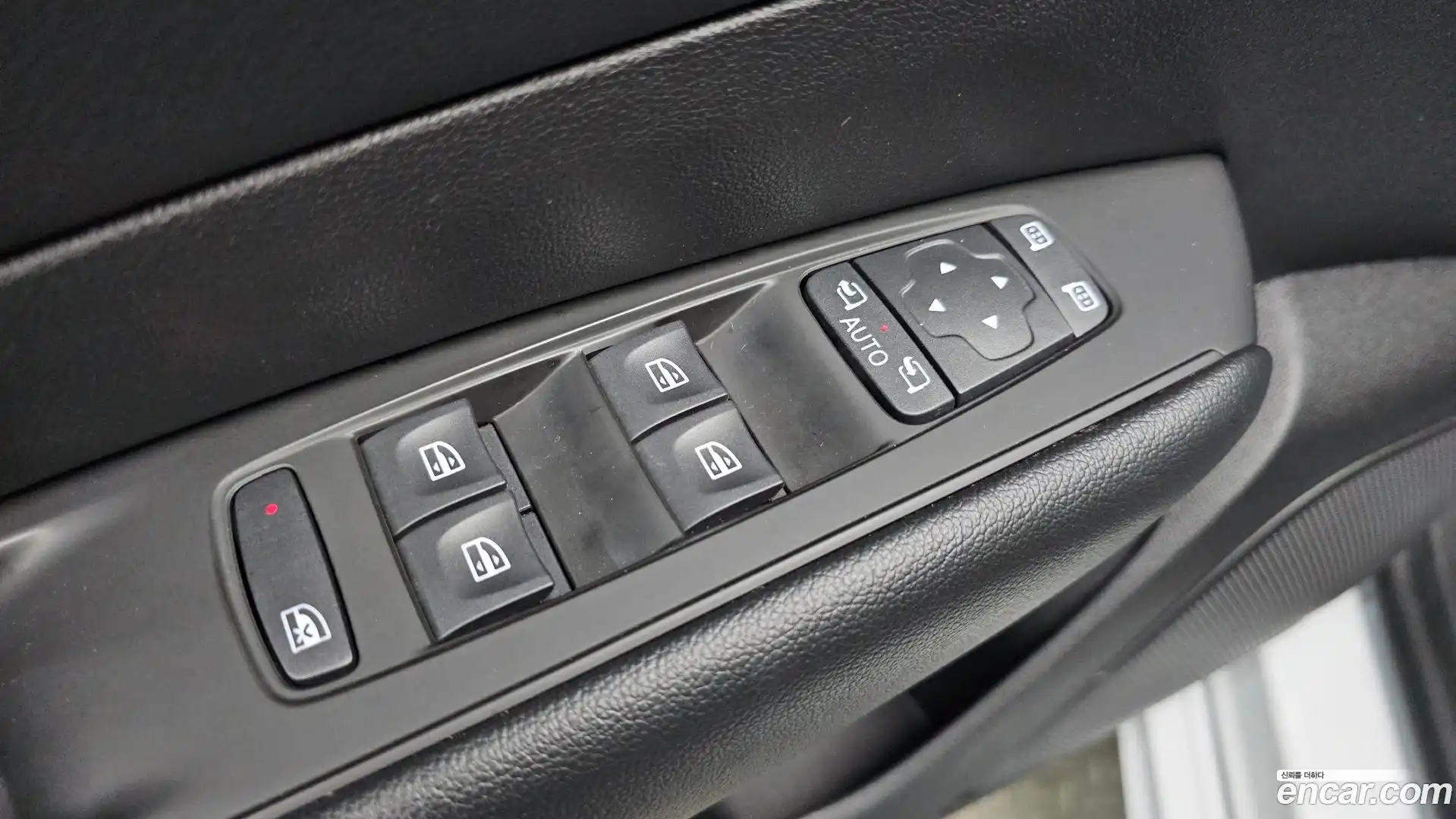 SM6 Renault Korea 2020.7-OPTION-017