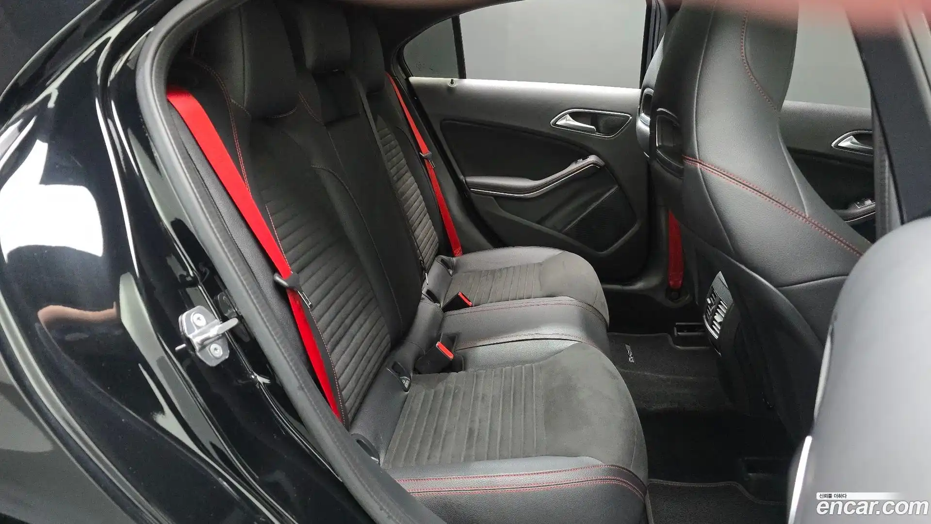 A-Class Mercedes-Benz 2018.2-OPTION-016