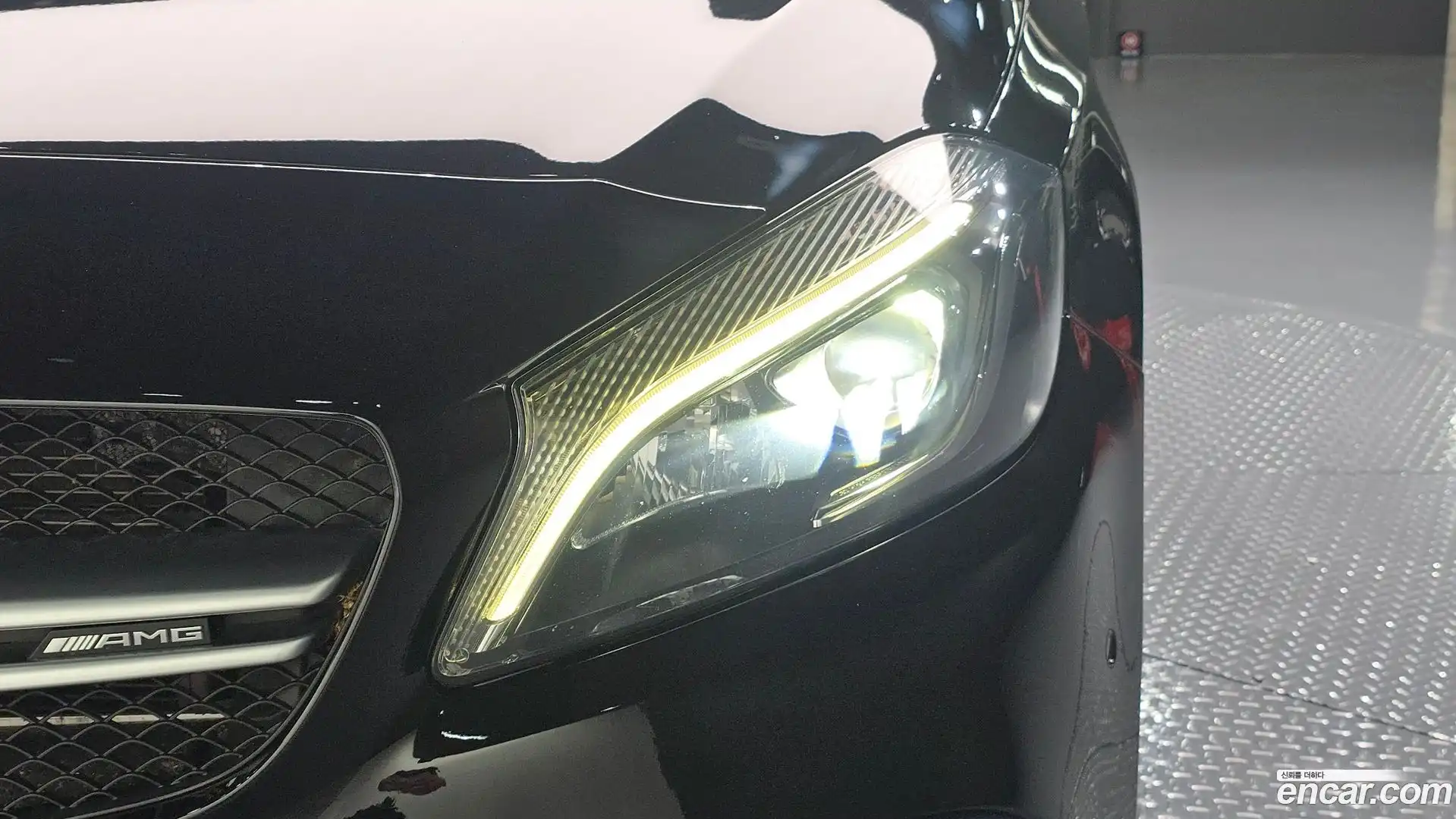 A-Class Mercedes-Benz 2018.2-OUTER-032