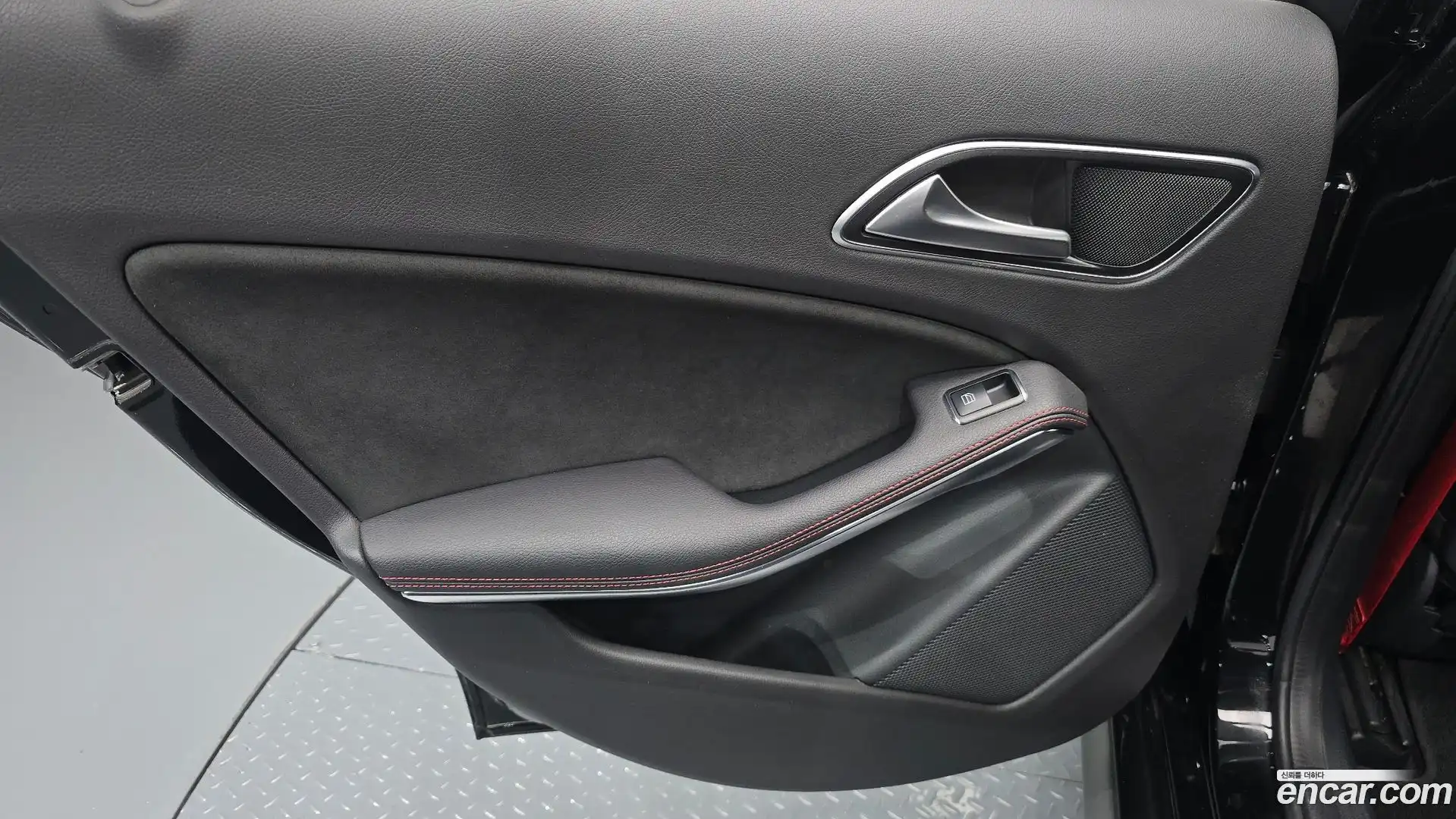 A-Class Mercedes-Benz 2018.2-INNER-035