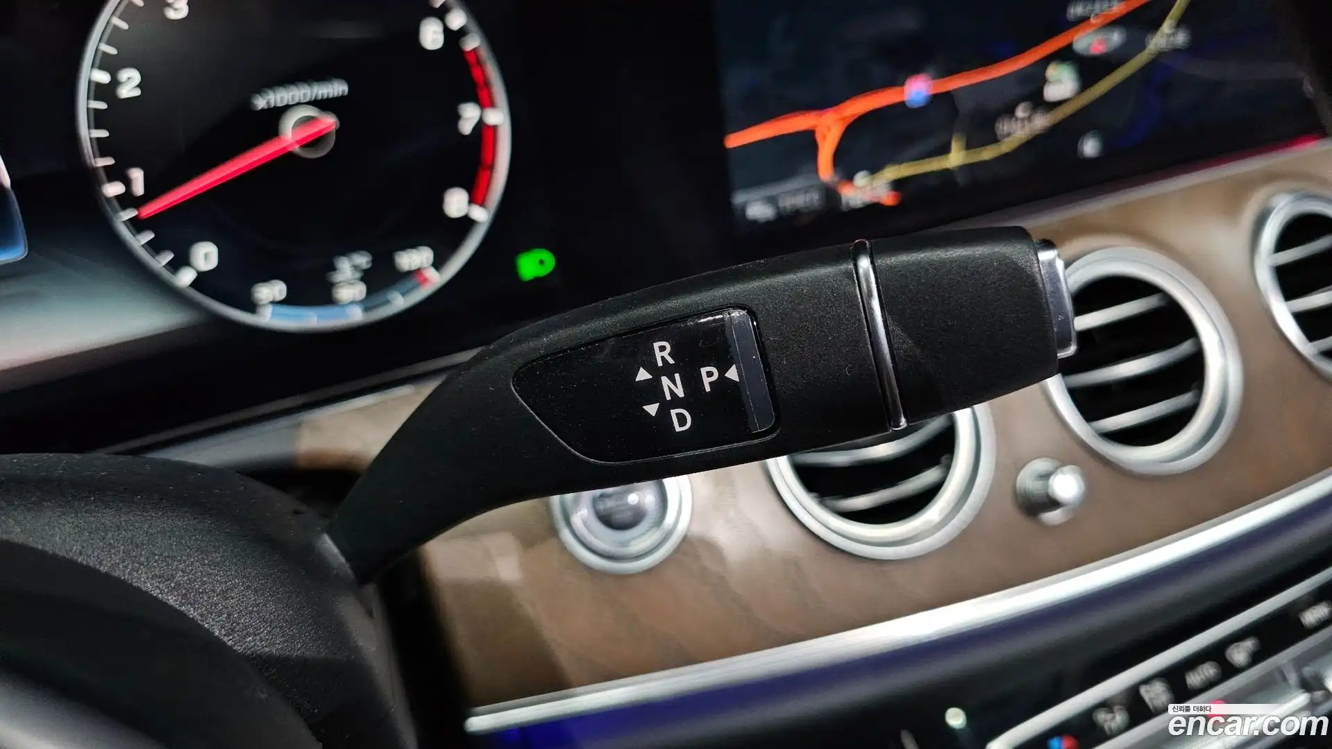 E-Class Mercedes-Benz 2019.8-INNER-009