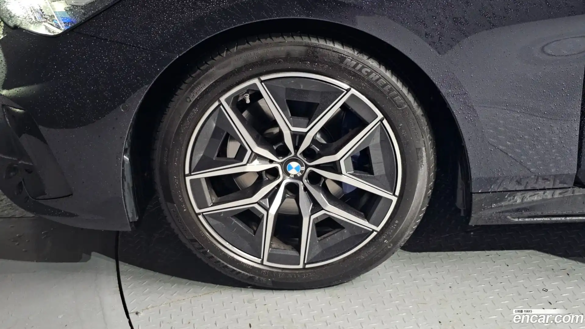 5-Series BMW 2025.6-OUTER-005