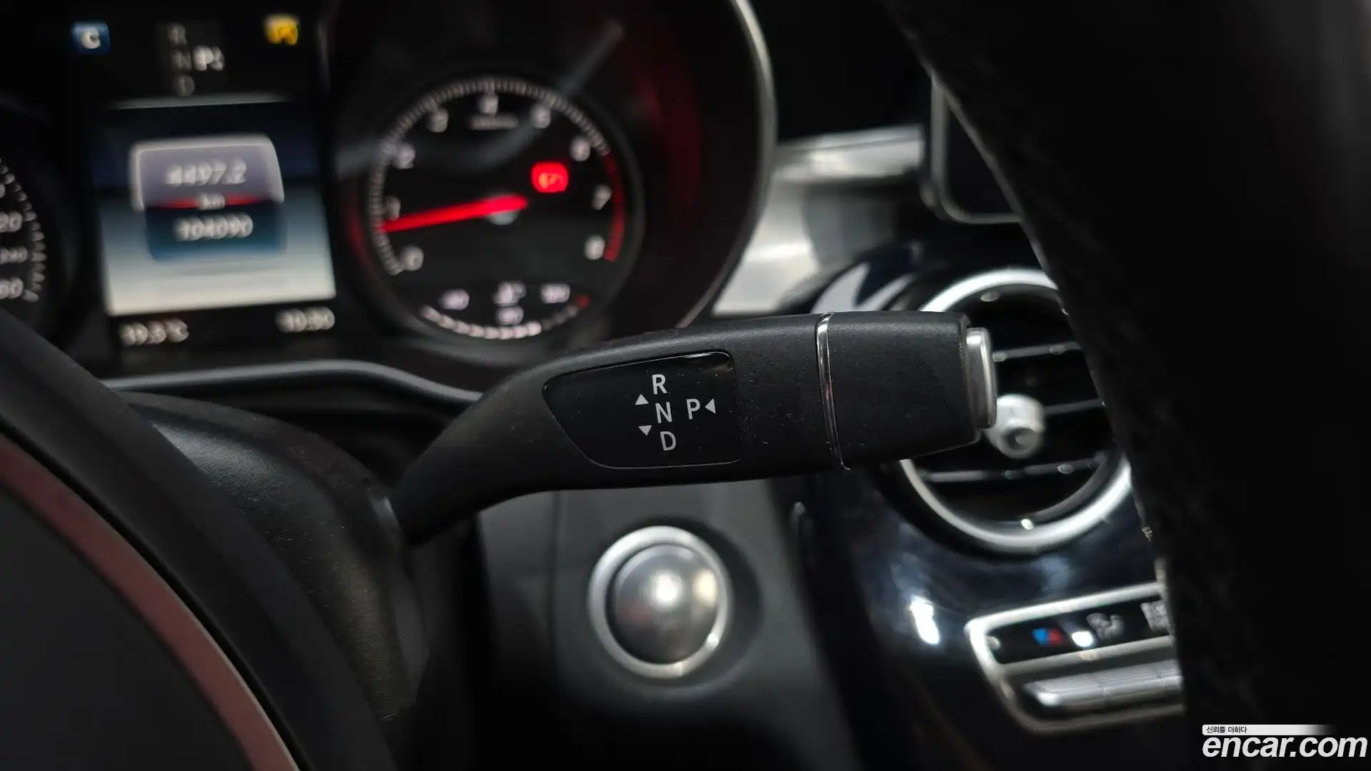 C-Class Mercedes-Benz 2015.8-INNER-009