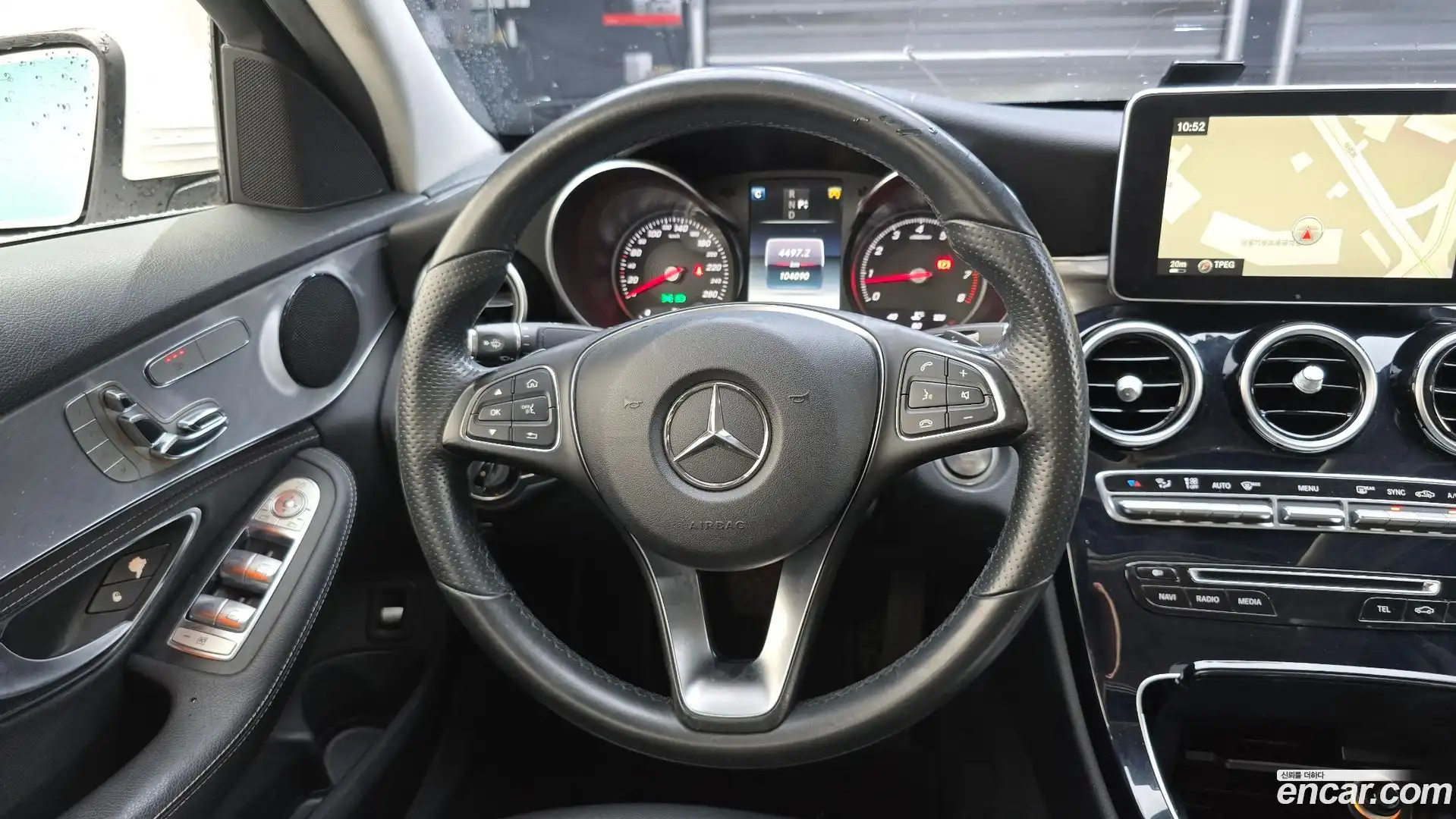 C-Class Mercedes-Benz 2015.8-OPTION-017