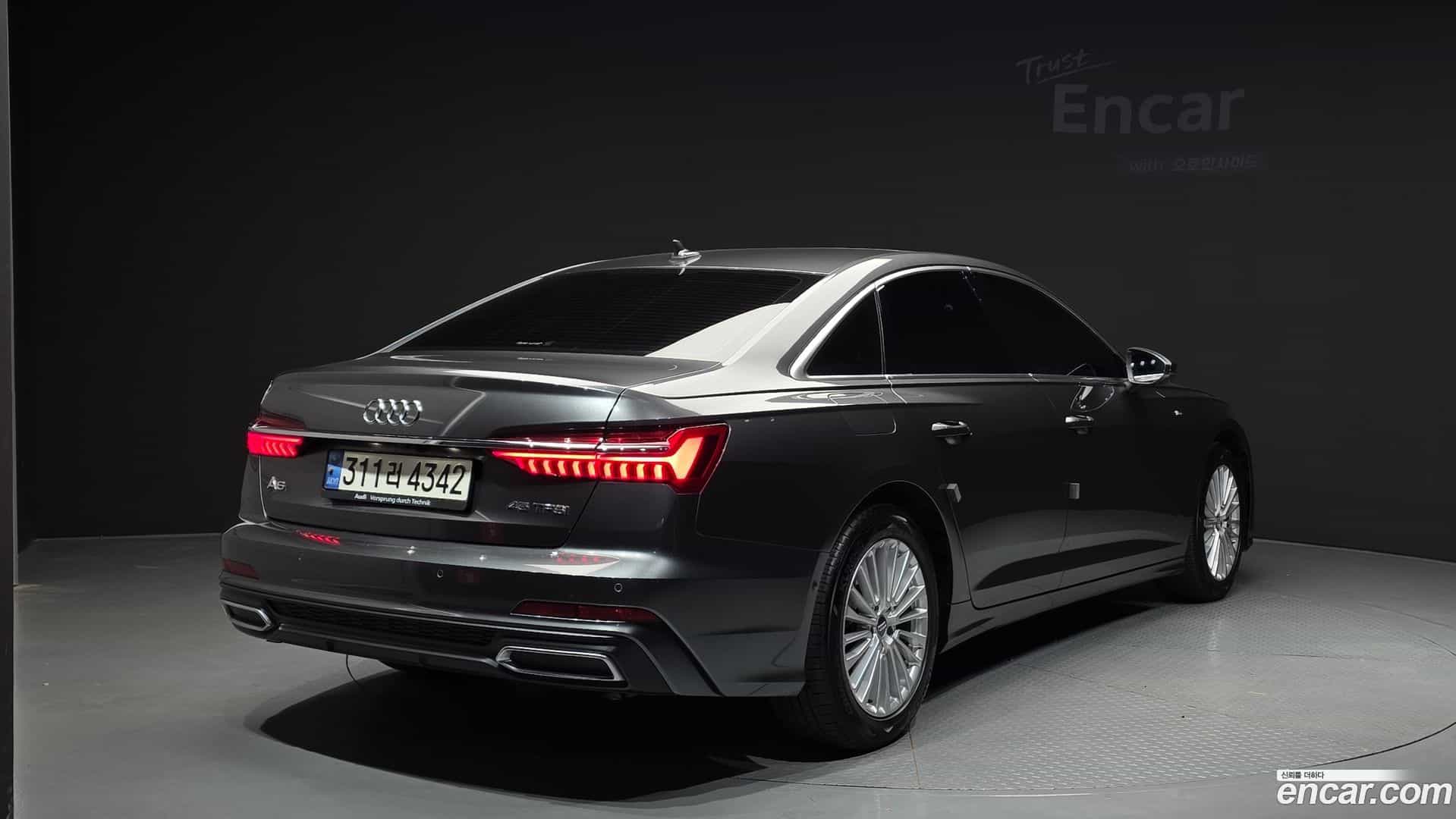 A6 Audi 2021.0-OUTER-002