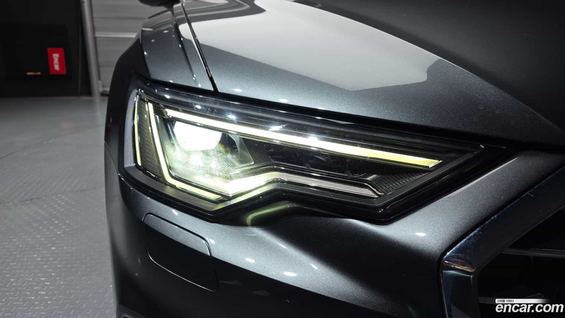 A6 Audi 2021.0-OUTER-032
