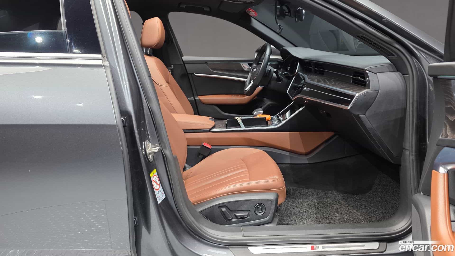 A6 Audi 2021.0-INNER-036