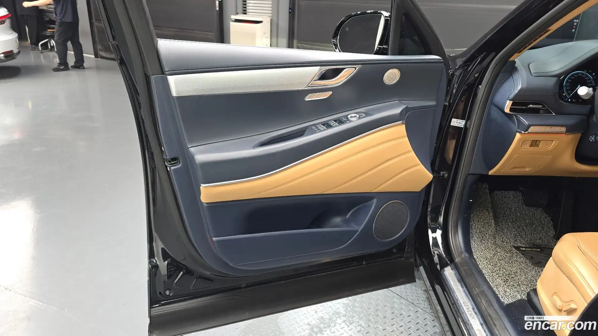 GV80 Genesis 2023.4-INNER-034