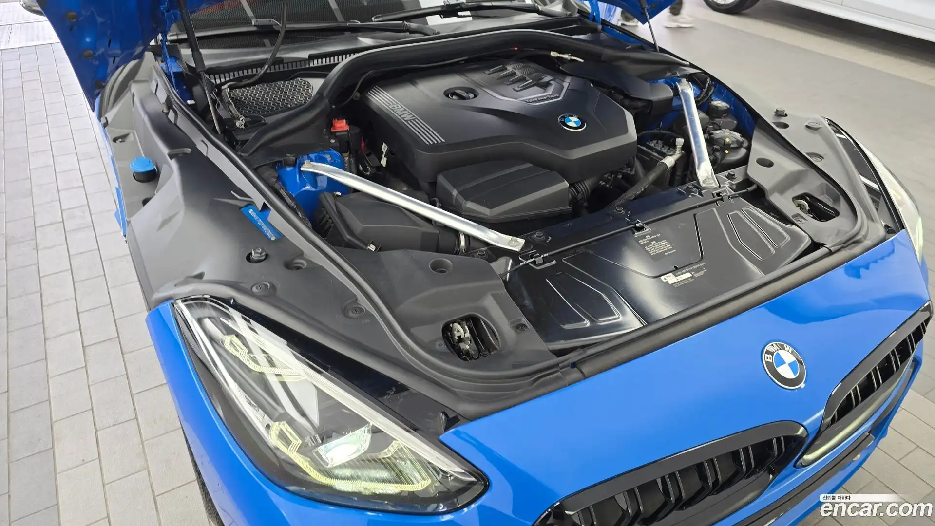Z4 BMW 2019.4-OUTER-006