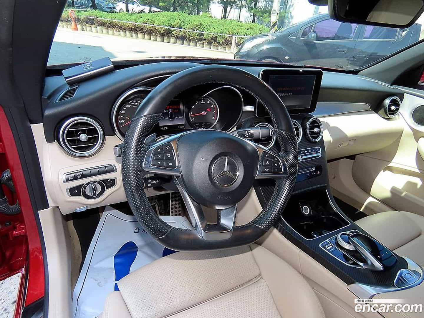 C-Class Mercedes-Benz 2017.5-OPTION-015