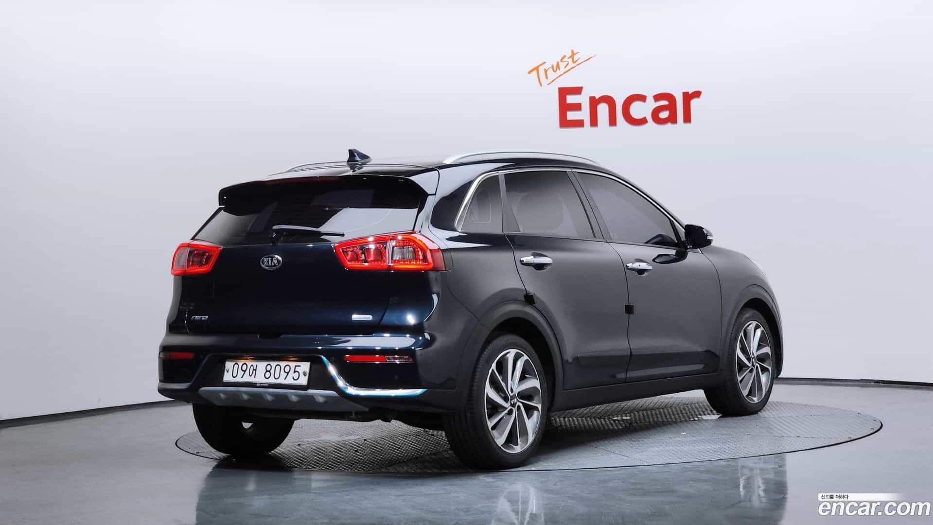 Niro Kia 2016.11-OUTER-002