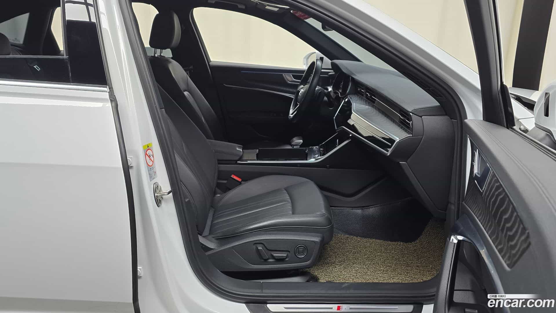 A6 Audi 2020.4-INNER-036