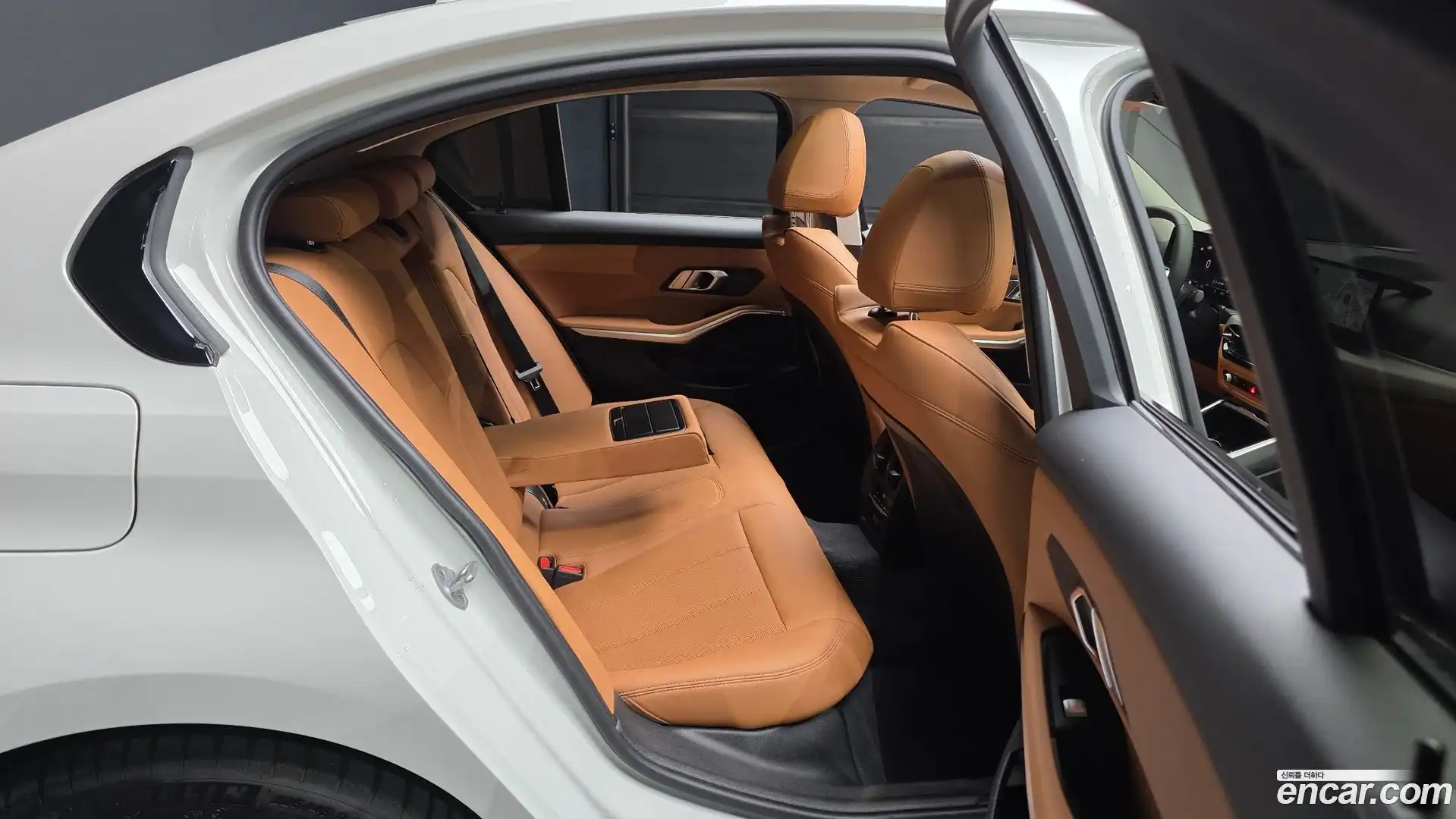 3-Series BMW 2025.9-OPTION-016