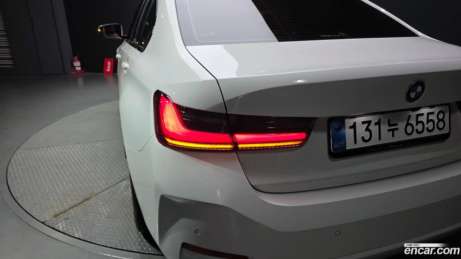3-Series BMW 2025.9-OUTER-033