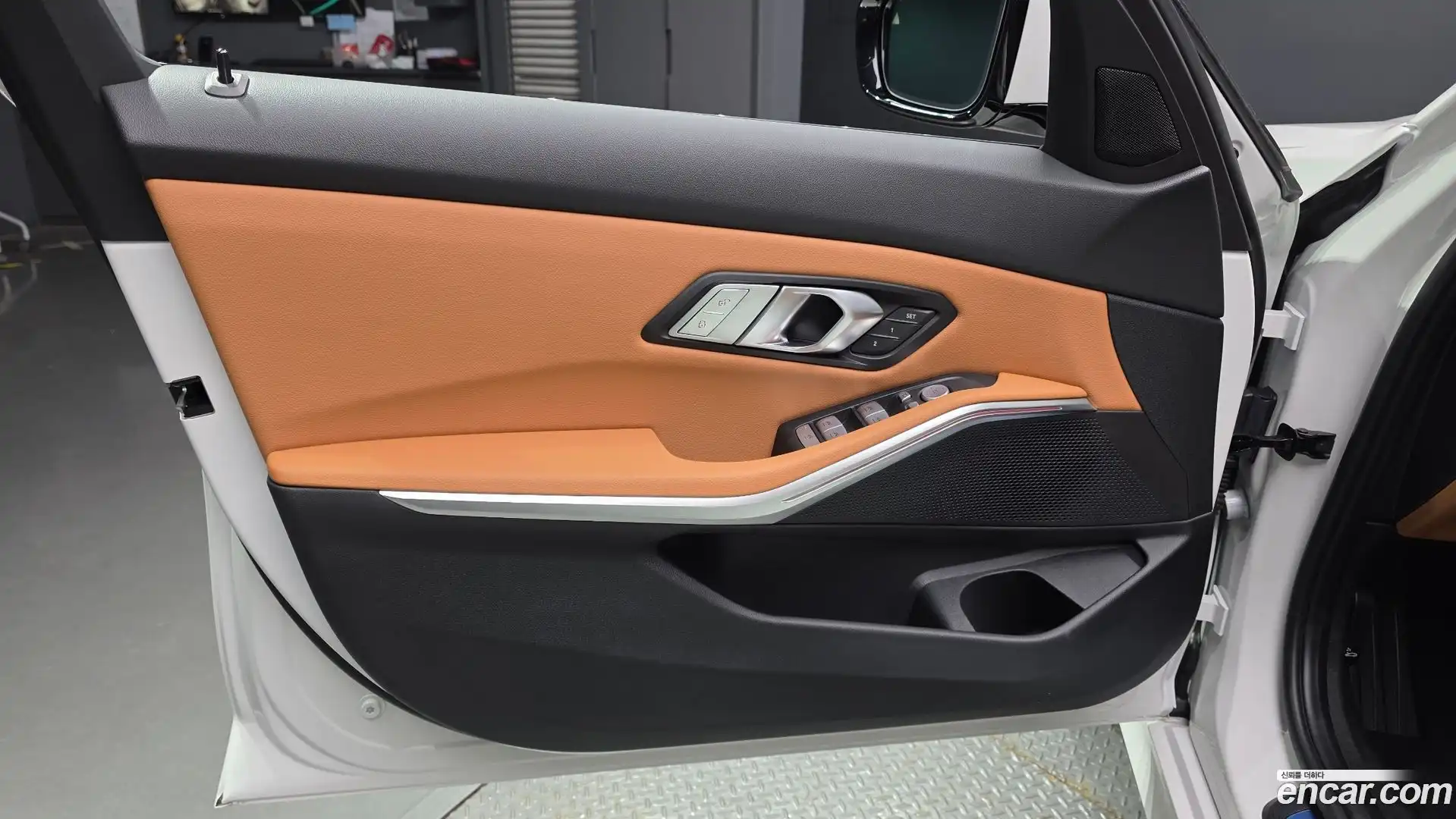 3-Series BMW 2025.9-INNER-034