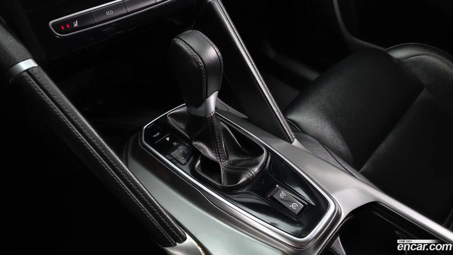 QM6 Renault Korea 2018.1-INNER-009