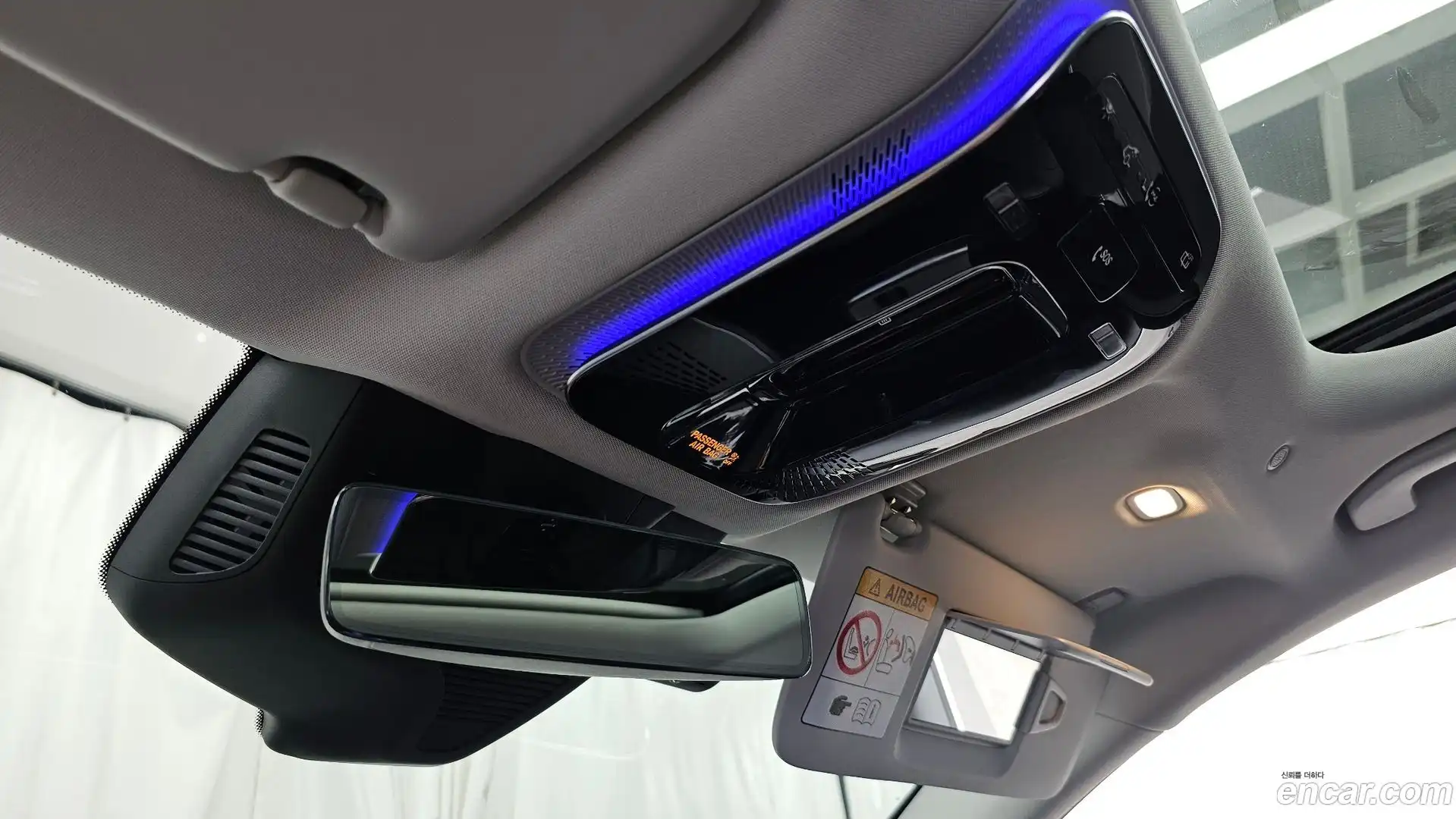E-Class Mercedes-Benz 2025.5-OPTION-040